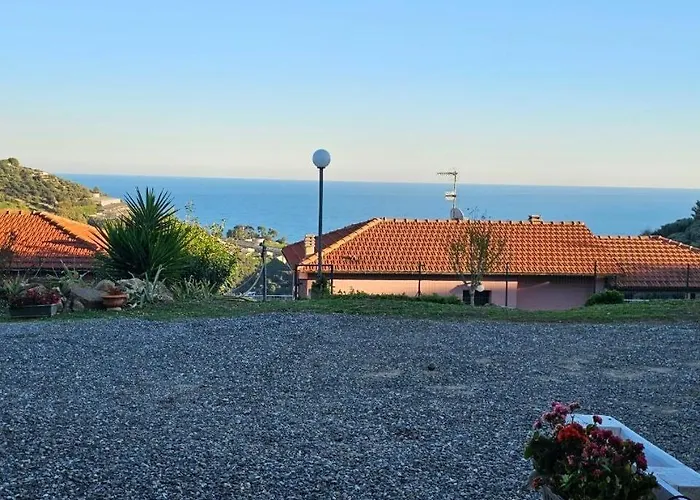 Casa Mora - Relax A 5 Minuti Dal Mare Apartment Civezza